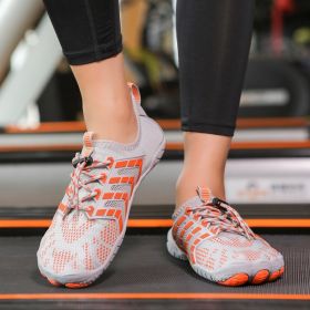 Men's And Women's Non-slip Five-finger Mountaineering Fitness Shoes (Option: D025 Light Gray-45)