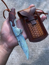 Outdoor Camping Survival Knife High Hardness Pattern Steel Folding Knife (Color: GReen)